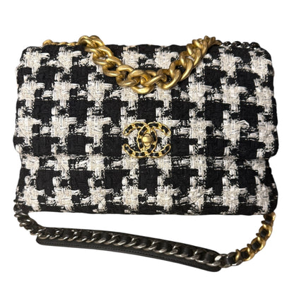 CHANEL 19 Houndstooth Ribbon Quilted Tweed Large Flap